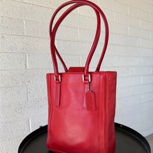 Vintage Coach Leather Red Bonnie Legacy Bucket Bag 9422